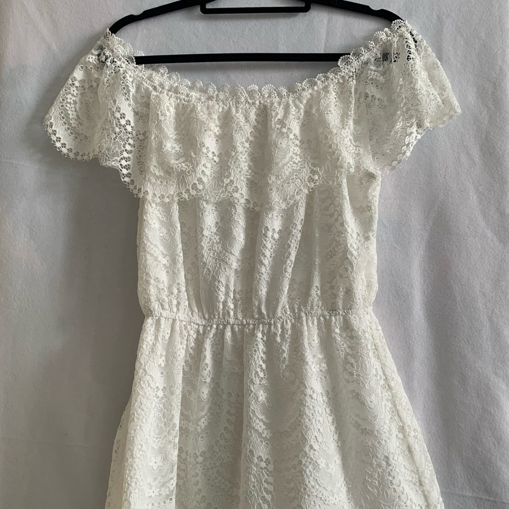 White lace dress